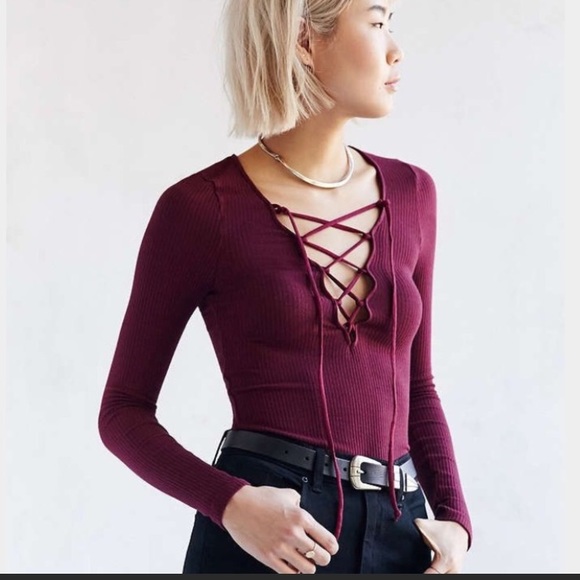 ⭐️ Urban Outfitters Project Social T Lace Up Top - Picture 3 of 4